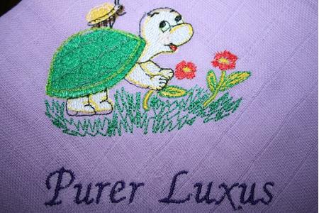 besticktes Nuscheli Schildkröte Modell 2: Purer Luxus_1